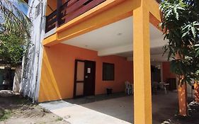 Casinha Amarela